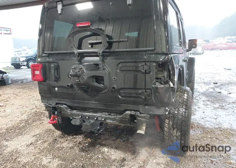 2018 Jeep Wrangler Unlimited Rubicon 4X4 z USA, uszkodzony, nr VIN 1C4HJXFG9JW233077